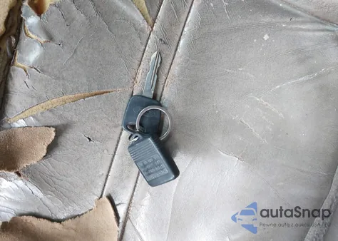 2001 Ford Excursion Limited from USA, damaged, VIN 1FMNU43S21EC18536